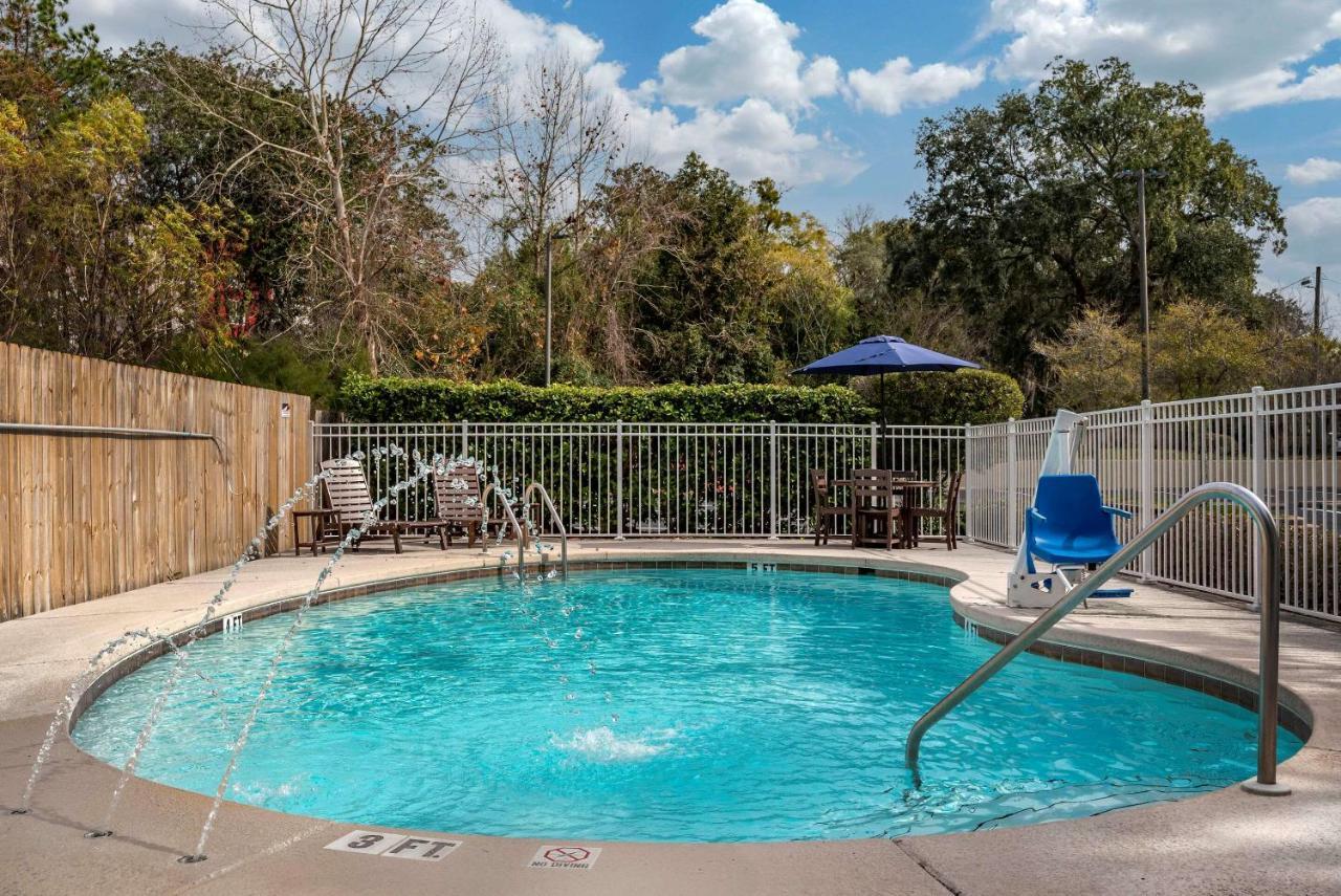 Comfort Suites Niceville Near Eglin Air Force Base Buitenkant foto